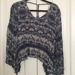 Blouse with bell sleeve